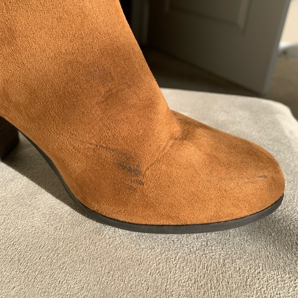 Lauren Conrad Tan Ankle Booties - Picture 2 of 4